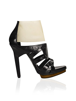 Ana Locking Shoe