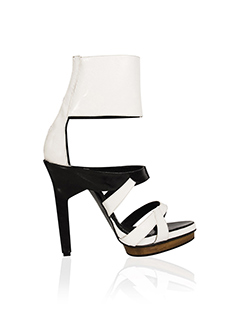 Ana Locking Shoe