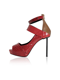 Ana Locking Shoe