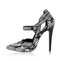 Ana Locking Shoes