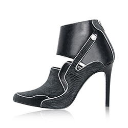 Ana Locking Shoes