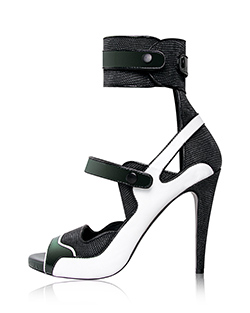 Ana Locking Shoes