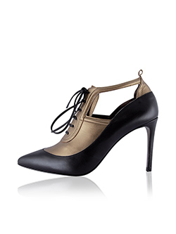 Ana Locking Shoe