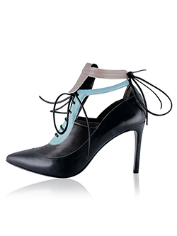 Ana Locking Shoe