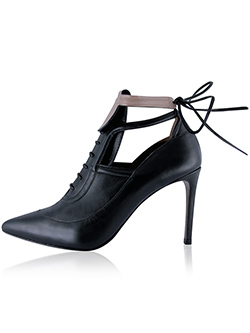 Ana Locking Shoe