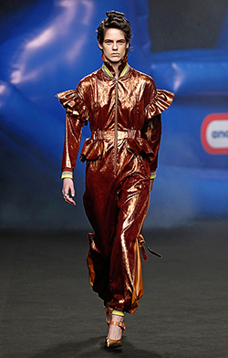 Look 07