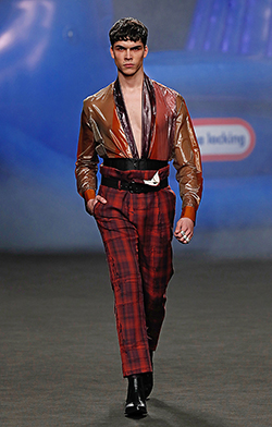 Look 25
