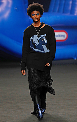 Look 28